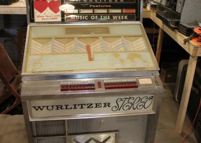 1963 Wurlitzer Jukebox 2710
