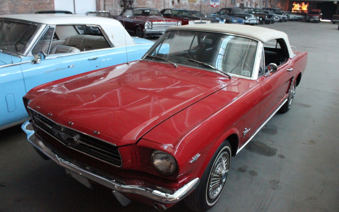 1965 Ford Mustang (Convertible)