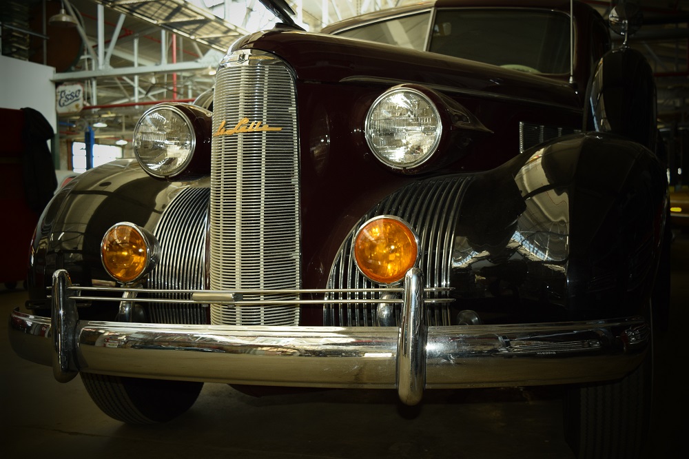 1939 Cadillac Lasalle