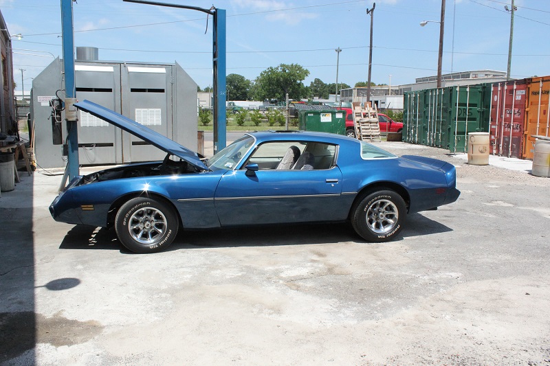 1980 Pontiac Firebird (Blue)